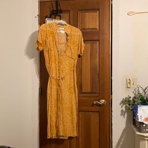 YELLOW maxi/summer dress